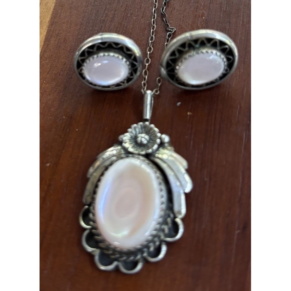 Vintage Sterling Silver Mother Of Pearl 20" Necklace & Earrings Set